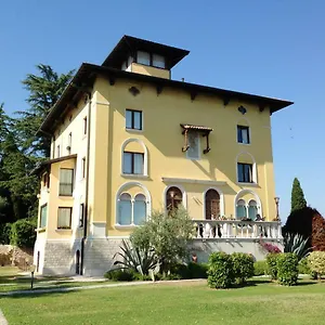 https://welcome-to-villa-callas.it-lombardy.com
